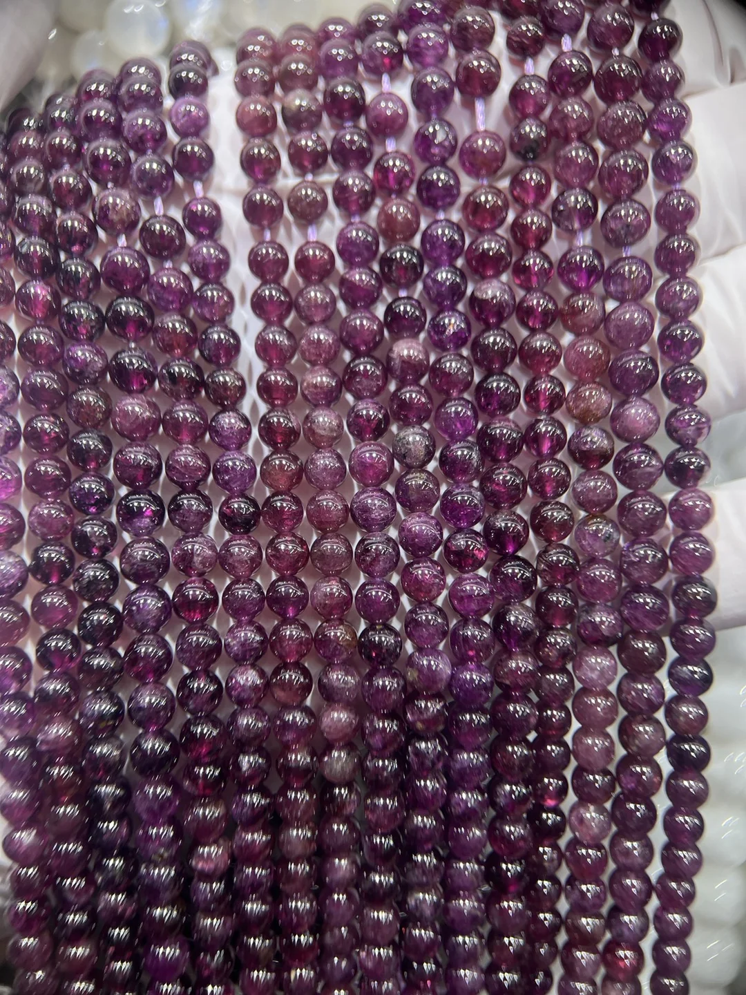 

Quality Garnet Stone Natural Gemstone Red Purple Polished Loose Round Seed Beads For Jewelry Accessories DIY Making