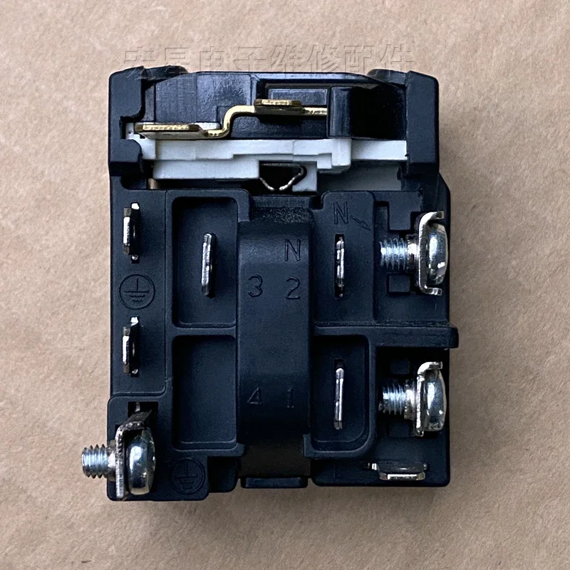 Фото Подходит для стартера компрессора холодильника Haier Royalstar QP3-15A-G1, термозащита от перегрузки PTC. №2