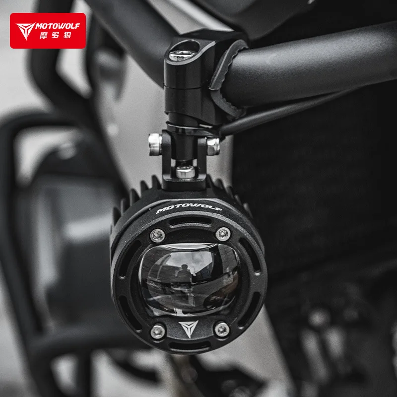 Фото Универсальная светодиодная фара-прожектор MOTOWOLF для мотоциклов, с функцией стробоскопа, вспомогательный противотуманный фонарь, аксессуары для скутеров и квадроциклов, модифицированные детали. №2
