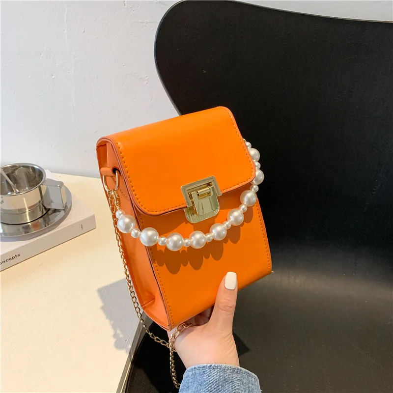 

Женская сумка на плечо, зимняя простая маленькая квадратная сумочка с цепочкой и жемчугом, 2022
