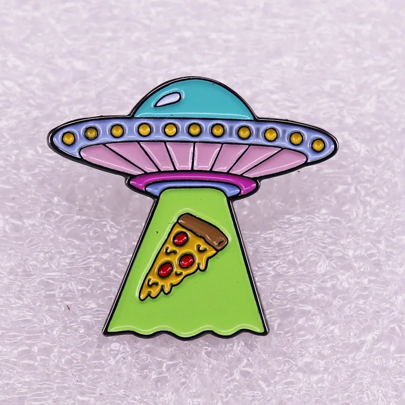 

Interesting UFO and Pizza Alien Jewelry Gift Pin WraFashionable Creative Cartoon Brooch Lovely Enamel Badge Clothing Accessories