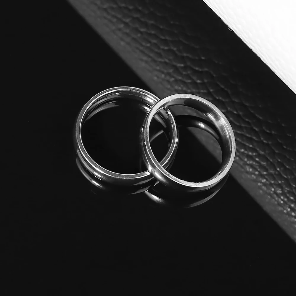 

New Smooth Stainless Steel Couple Rings Simple Women Men Lovers Wedding Jewelry Engagement Gifts Jewelry Wholesale