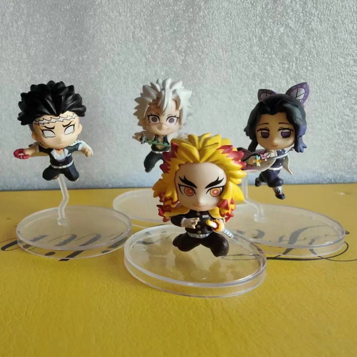 

Фигурка рассекающего демонов Tanjirou Kyoujurou Shinobu Kawaii оригинальная аниме экшн-фигурка Рождественская коллекция куклы игрушки для детей