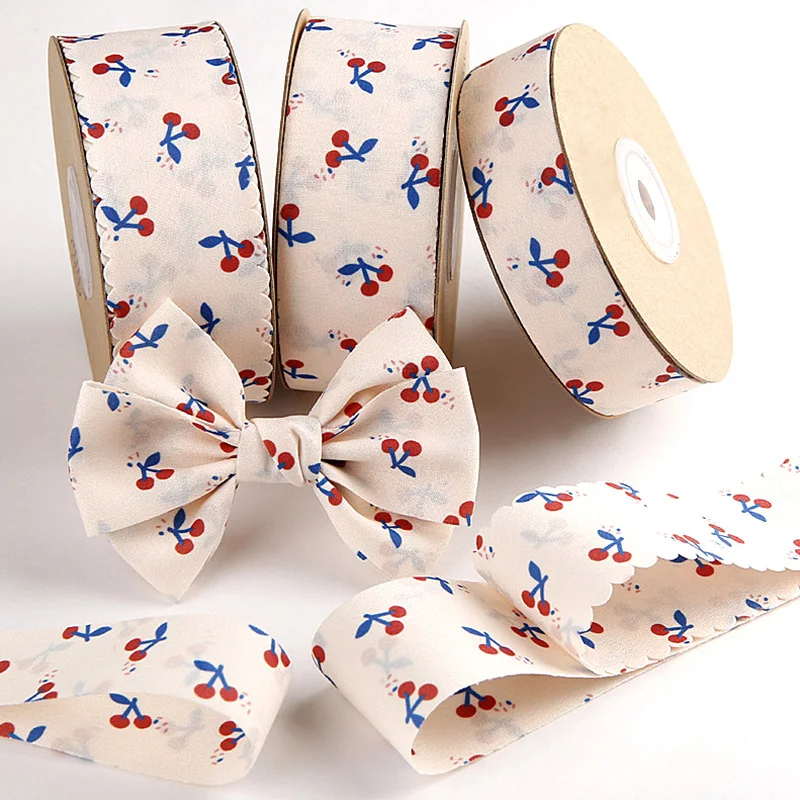 

Двусторонняя лента с принтом вишни, 1 м, Бант «сделай сам», аксессуары для волос, украшение для одежды, края с зубцами, края из полиэстера и хлопка