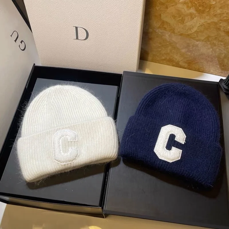 

Женская вязаная шапка из кроличьего меха, модная уличная теплая шерстяная шапка для защиты ушей в Корейском стиле на осень и зиму, пуловер в ...