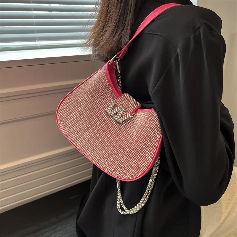 2023 New Unique Designer Women Bucket Bags High Quality Chain Diamond Shoulder Messenger Bags Women Purse And Handbag Sac A Main