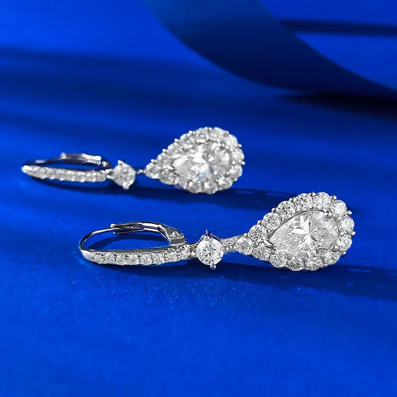 Женские серьги из серебра 100% пробы с муассанитом 6 Х9 мм