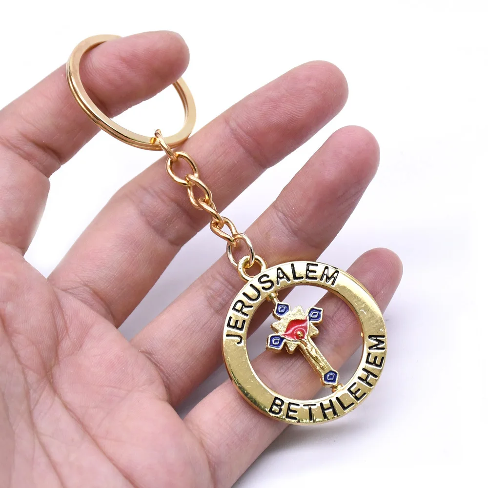 

Gold Colour Rotable Jesus Cross Pendant 3.3 * 3.7cm Keychain Holy Communion Christian Religious Faith Hanging Punk Jewelry Gifts