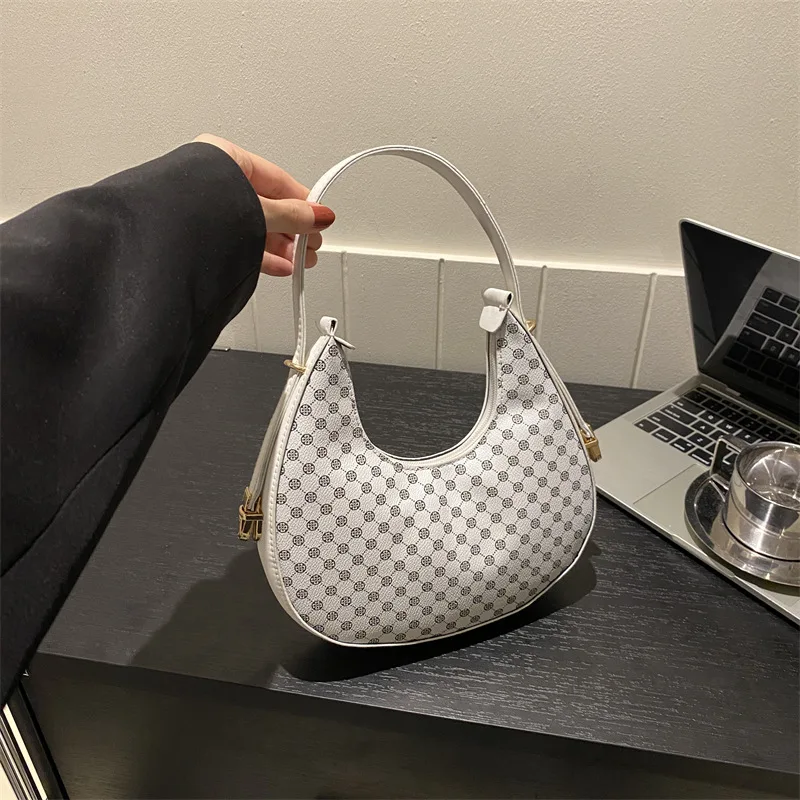 

Women's Bag Retro summer new simple casual commuter crescent shoulder bag women's bags free shipping promotion