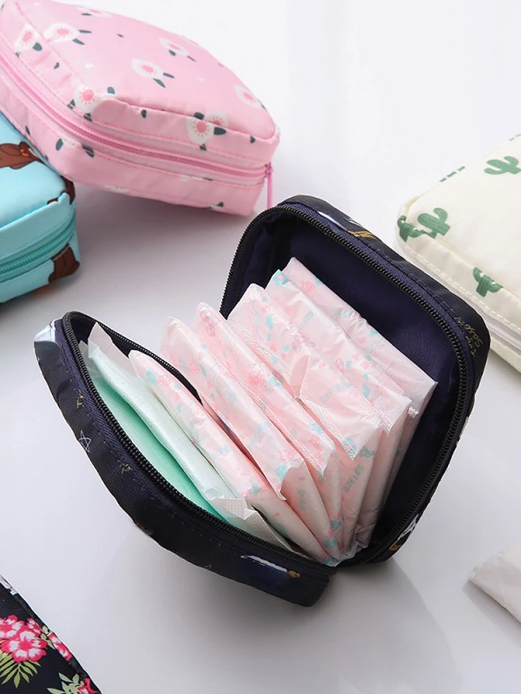 

Женская маленькая косметичка на молнии, гигиенические мини-салфетки для девочек, сумки для макияжа губной помады, органайзер для монет, сум...