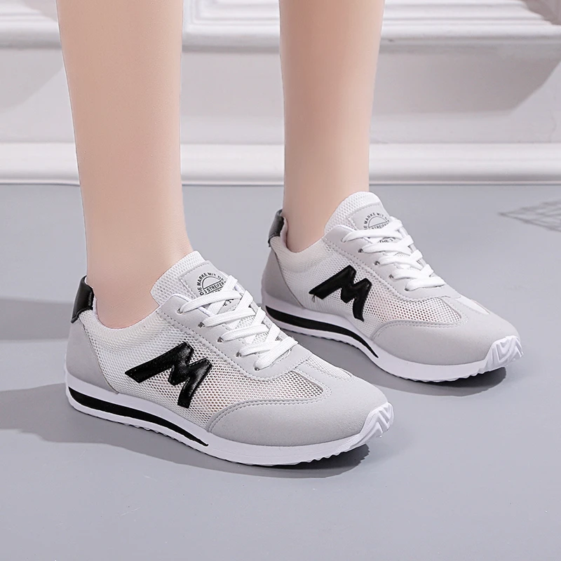 Новинка модная женская обувь с круглым носком и плоской подошвой сетчатые