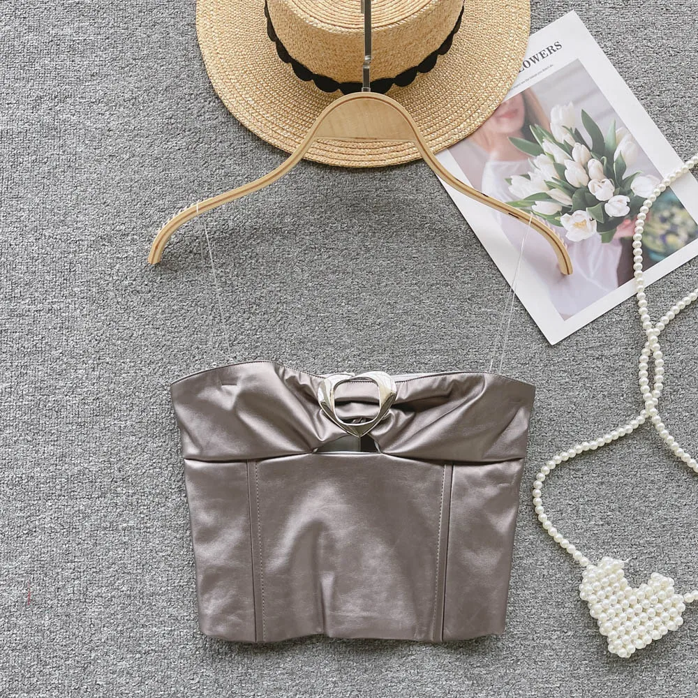 

Женский винтажный топ из искусственной кожи, короткий топ без рукавов, на пуговицах, с открытыми плечами, на молнии сзади, со складками