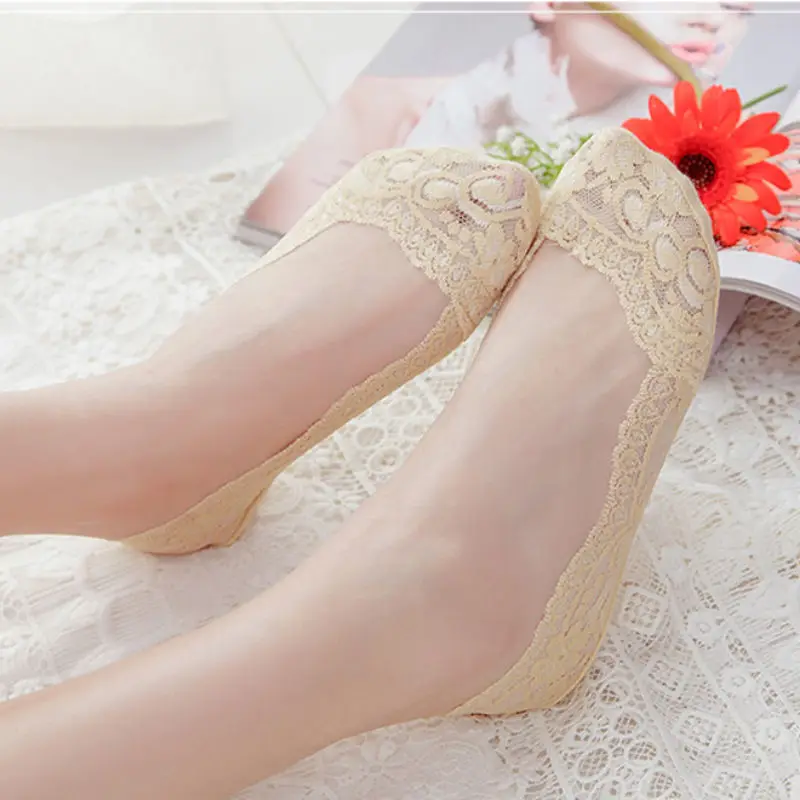 

5 Pairs Of Women's Lace Boat Socks Summer Thin Style Silicone Non-Slip Sexy Shallow Mouth Mesh Invisible Socks