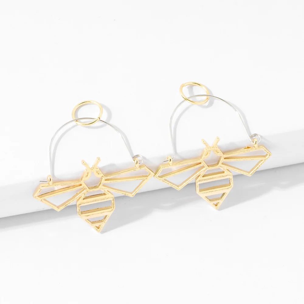 

Geometric Bee Gold Color Pendant Earrings for Women Insect Drop Earring Simple Metal Insect Vintage Jewelry for Women