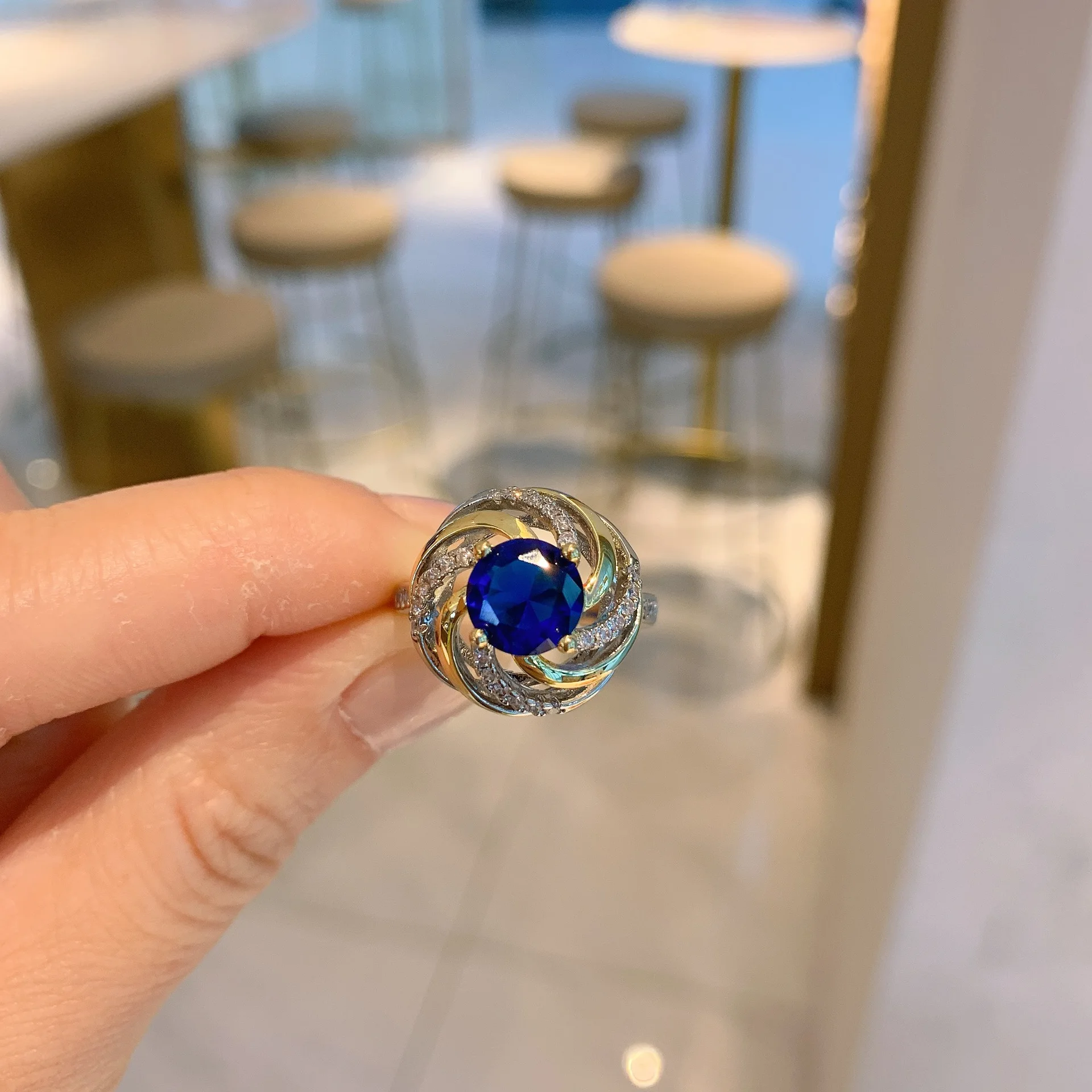 Роскошные круглые кольца с рубиновым топазом и розовым кварцем сапфиром 8 мм для