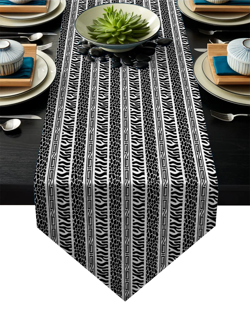 

Столовые бегуны в стиле пэчворк из кожи животного черный белый современный столовый бегун ткань украшение для свадебной вечеринки для дома...