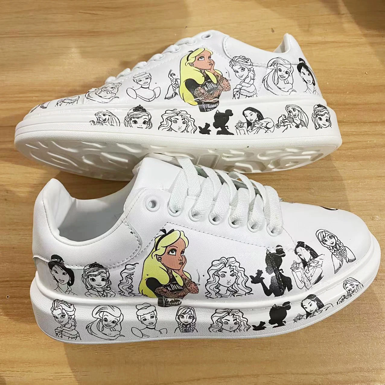 Ariel Elsa Men Women casual Shoes Male Platform Sneakers Girls Casual kateboarding Shoes flats graffiti Disney Princess Tattoo