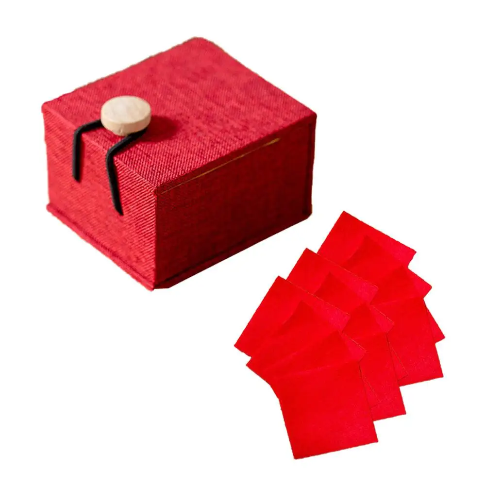 Помада в китайском стиле