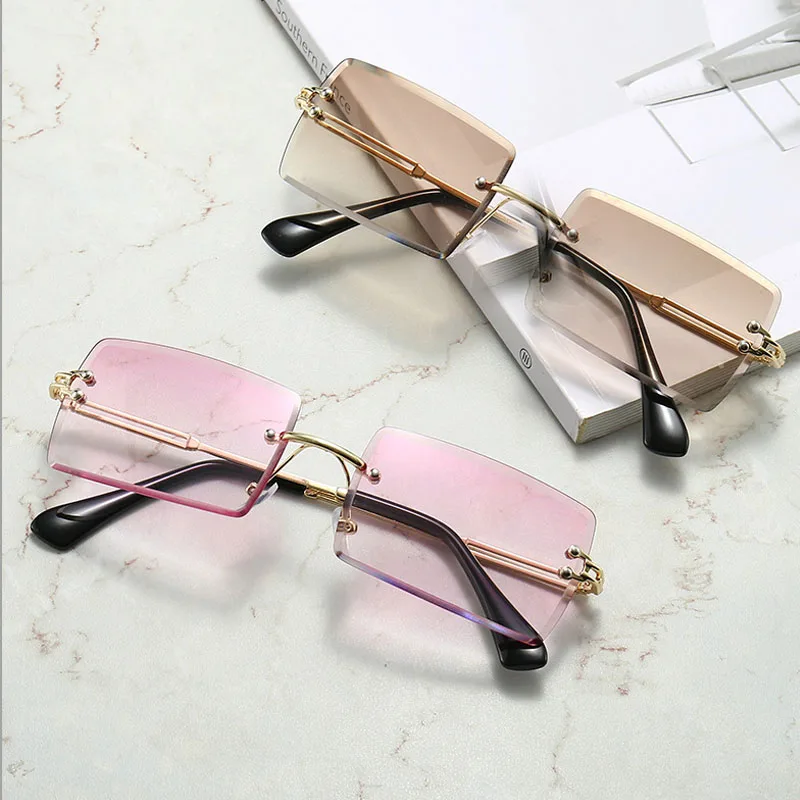 

Luxury Sunglasses Rectangle Fashion Popular Women Men Shades Small Square Sun Glasses For Female Male Summer Traveling Oculos