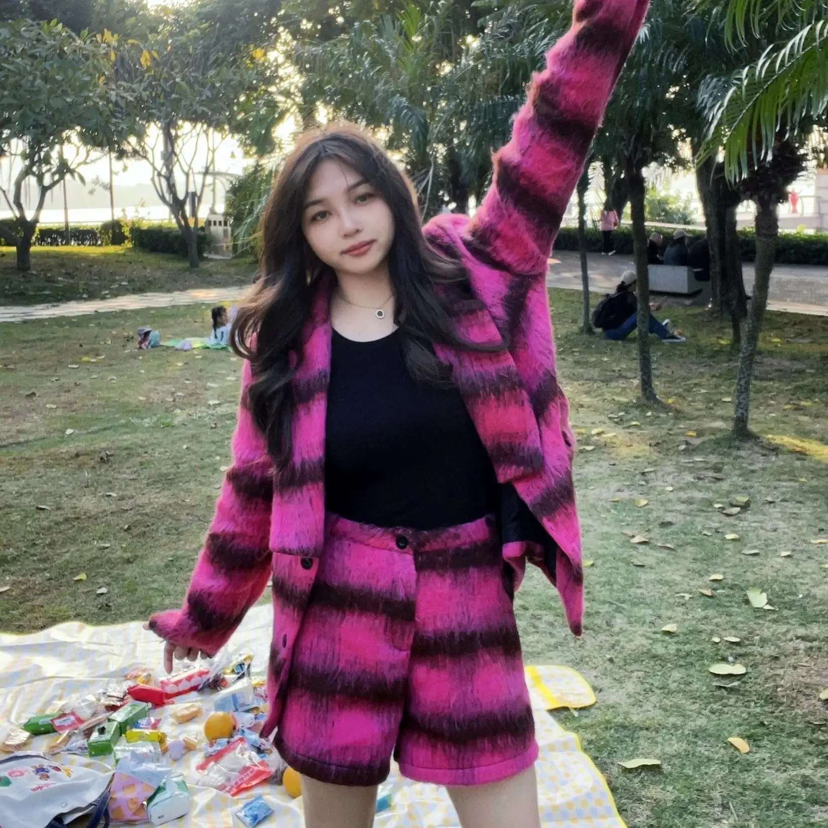 Двухсекционный маленький ароматный ретро клетчатый костюм куртка шорты с