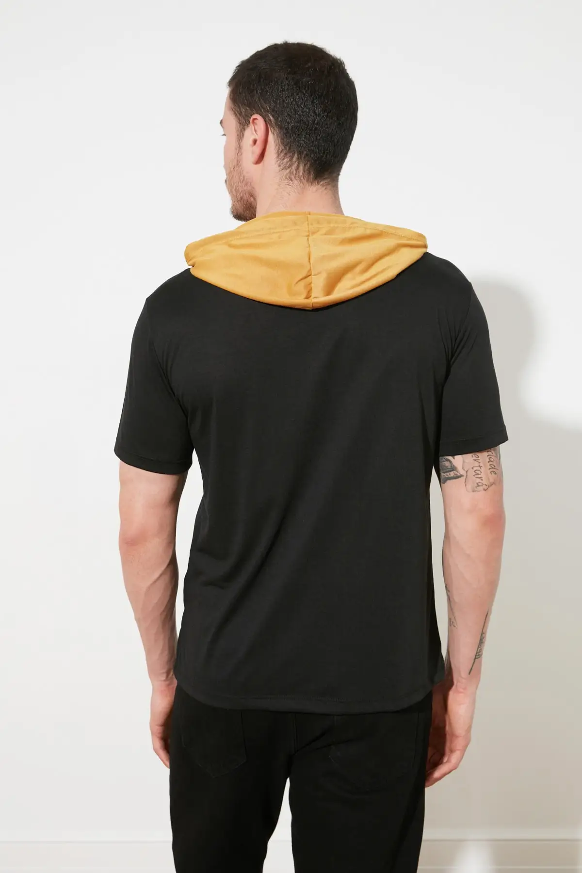 

Trendyol Male Hooded Garnili T-Shirt TMNSS20TS0028 Men 'S Clothing Fashion 2021 Summer Spring Men 'S Top T-Shirts футболка оверсайз