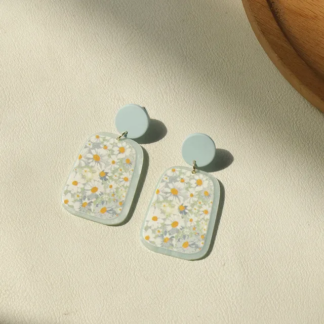 Женские квадратные серьги AOMU разноцветные акриловые в форме облака 1 пара |