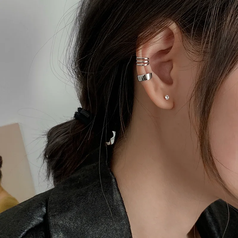 

Hip-hop Retro Ear Stud Simple Trend Ear Clip Stud Earrings Accessories Silver Color Women Cool Vintage Jewelry Gift for Friends