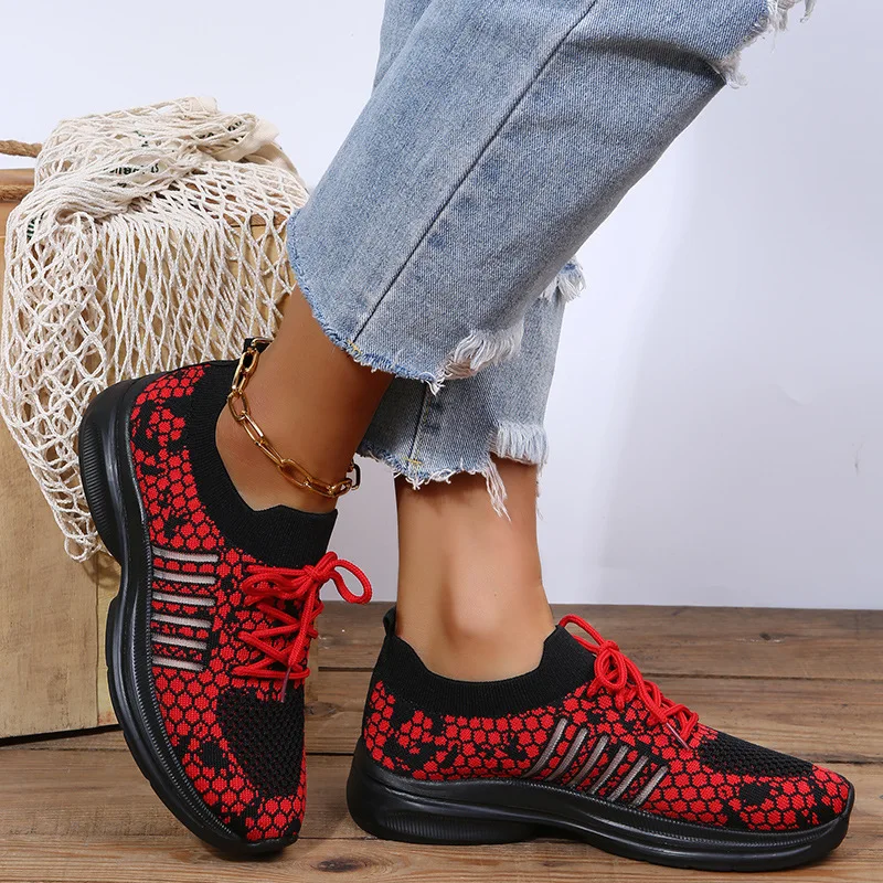 

Plus Size Casual Shoes Women‘s Spring 2022 New Round Toe Lace-up Color-block Fly Woven Mesh Flat Sneakers -40