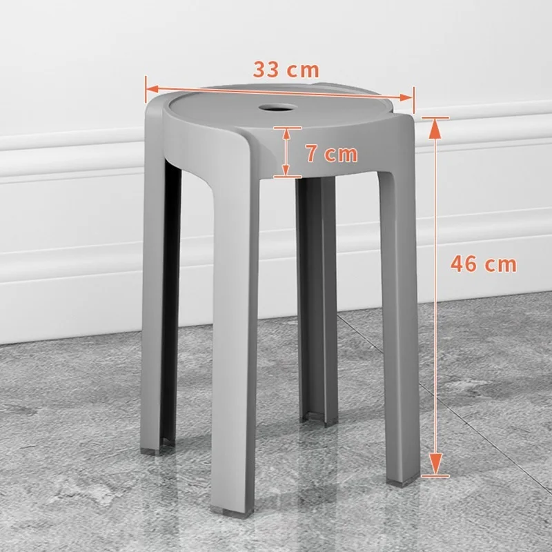 03164 Утолщенные пластиковые табуреты можно штабелировать и для обеденного стола