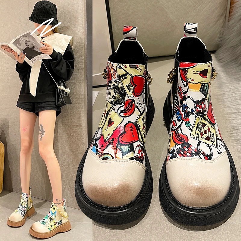 

2022 New Summer Thick Bottom Retro Small Leather Shoes Women's Fashion Floral Square Print Mary Jane High Heels Women
