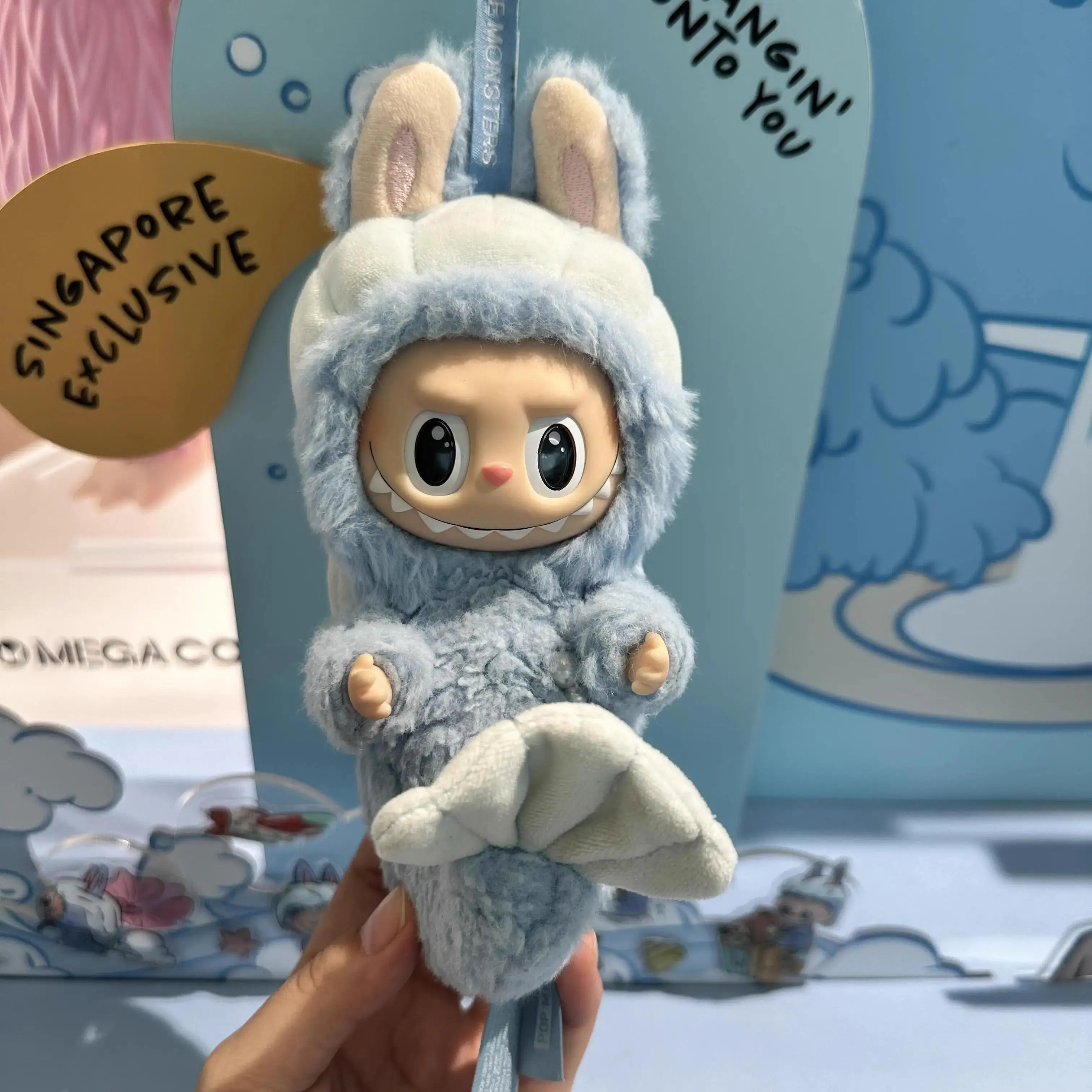 Пятно Сингапура ограниченное количество льва рыбий хвост Labubu эмалированные