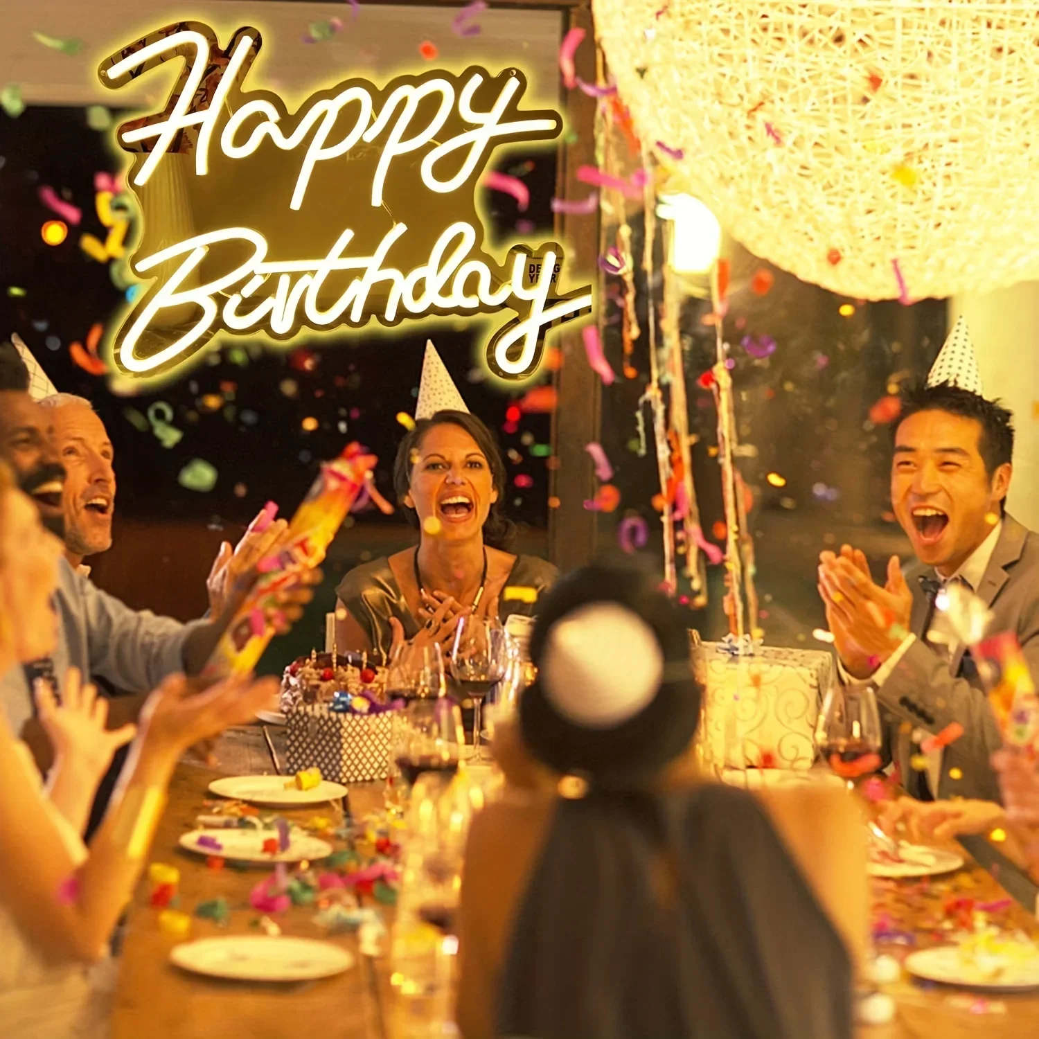 Неоновая вывеска "Happy Birthday" |