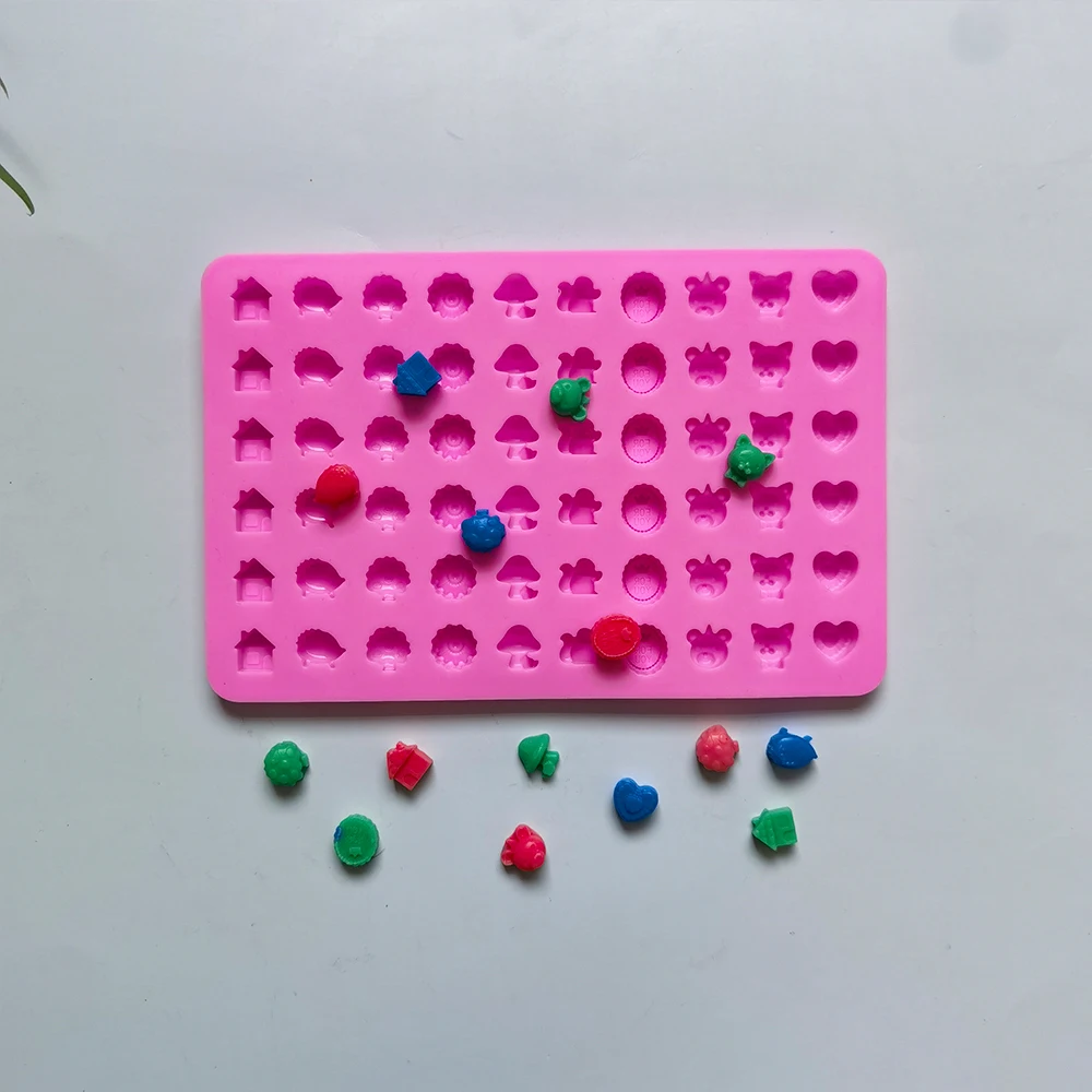 

60 grid forest animal silicone mold Cute 3D chocolate ice grid soft candy pudding cake mold DIY baking tool