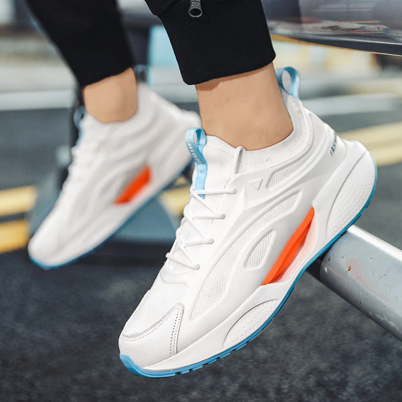 New 2023 Men's running shoes Breathable Outdoor sneakers Light sports shoes comfortable sports training shoes