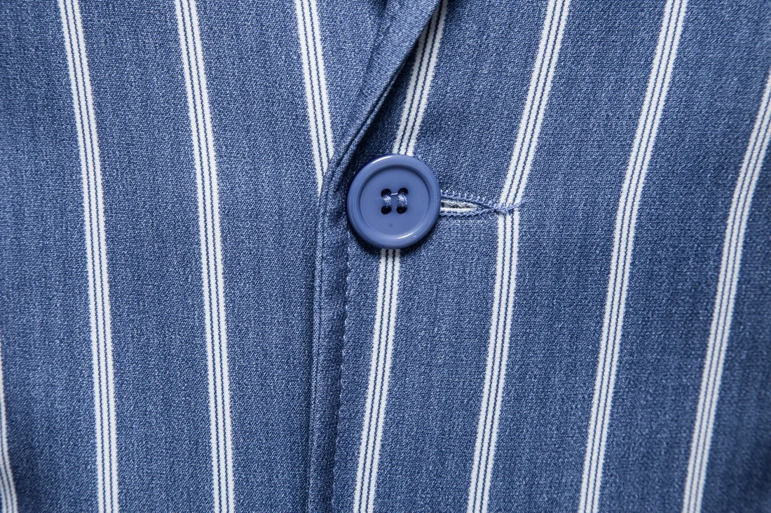 Мужские повседневные Костюмы большого размера куртка в сине-белую полоску с