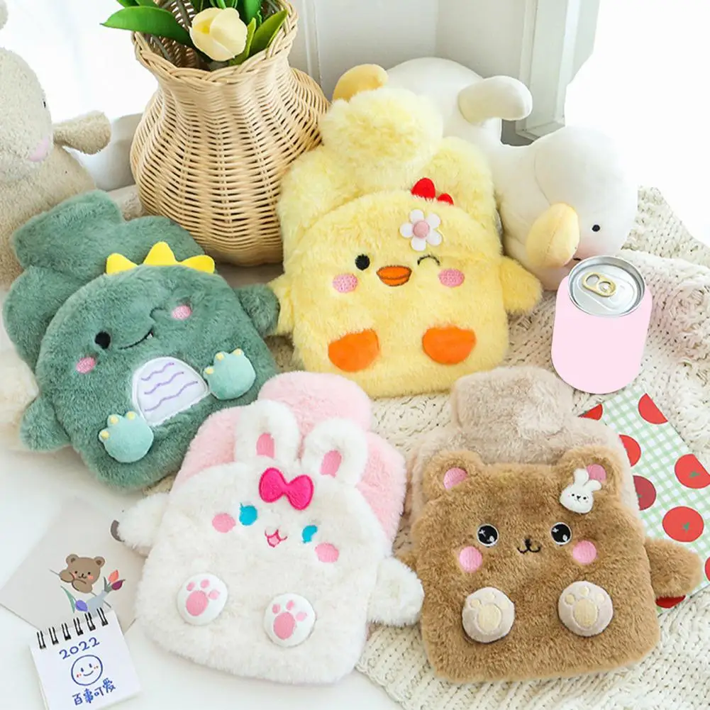 

1 Set Hot Water Bag Cartoon Design Plush Convenient Lovely Insulation Hot Water Bag Insulated Water Bag for Daily Life