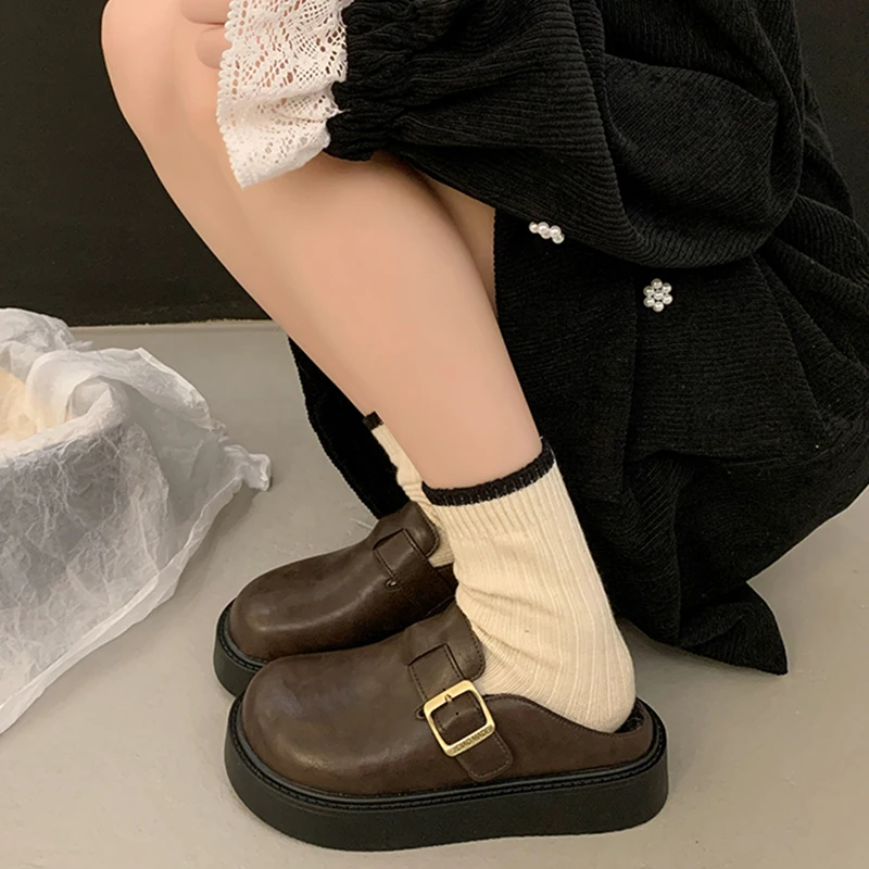 Меховая обувь. Женские тапочки. Тапочки на платформе с закрытым носком. плюшевые