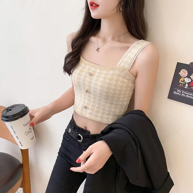 Кроп-топ женский трикотажный с открытыми плечами и лямкой на шее | Женская одежда