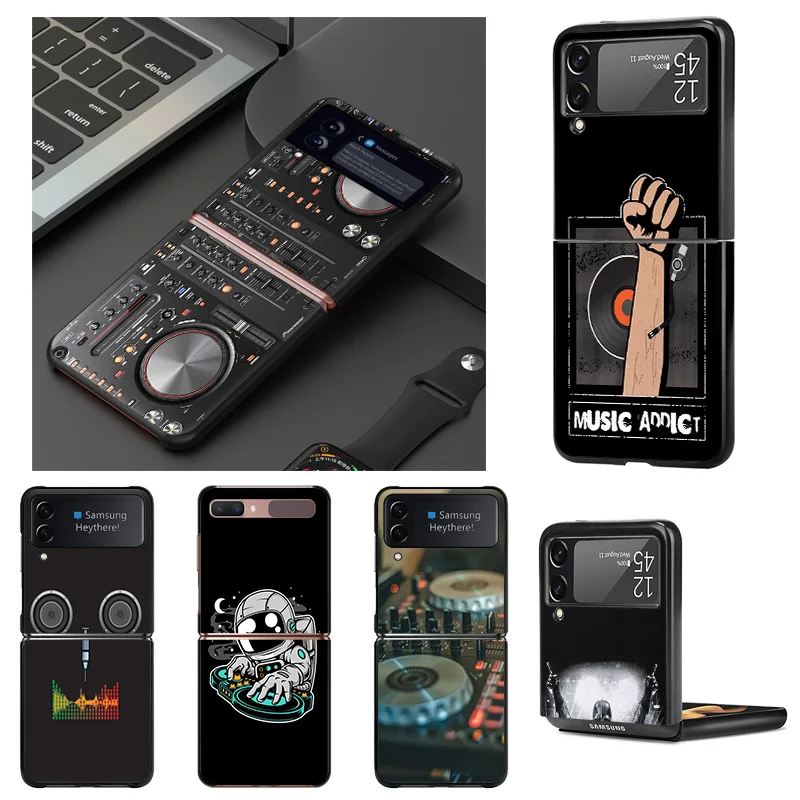 Anti-Drop Black Phone Cases For Samsung Z Flip 4 3 5G Galaxy ZFlip4 ZFlip3 High Quality DJ Radio Music Old Chip Hard Back Cover