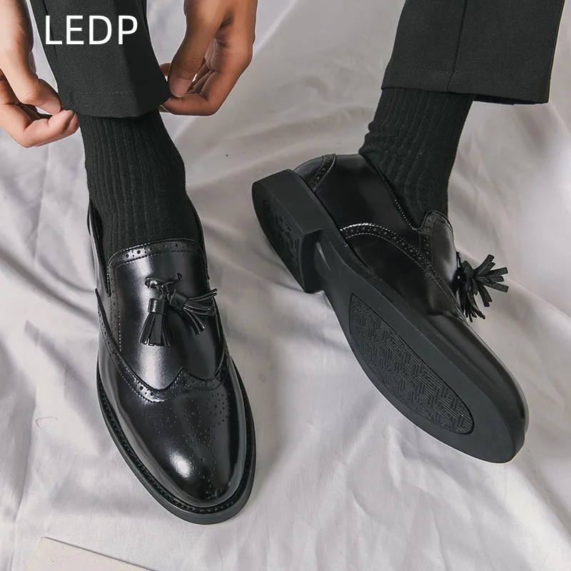 

Men's Leather Shoes Pointed Toe Casual Luxury Designer Elegant Cheap Products and Free Shipping Best Sellers In 2023 Products