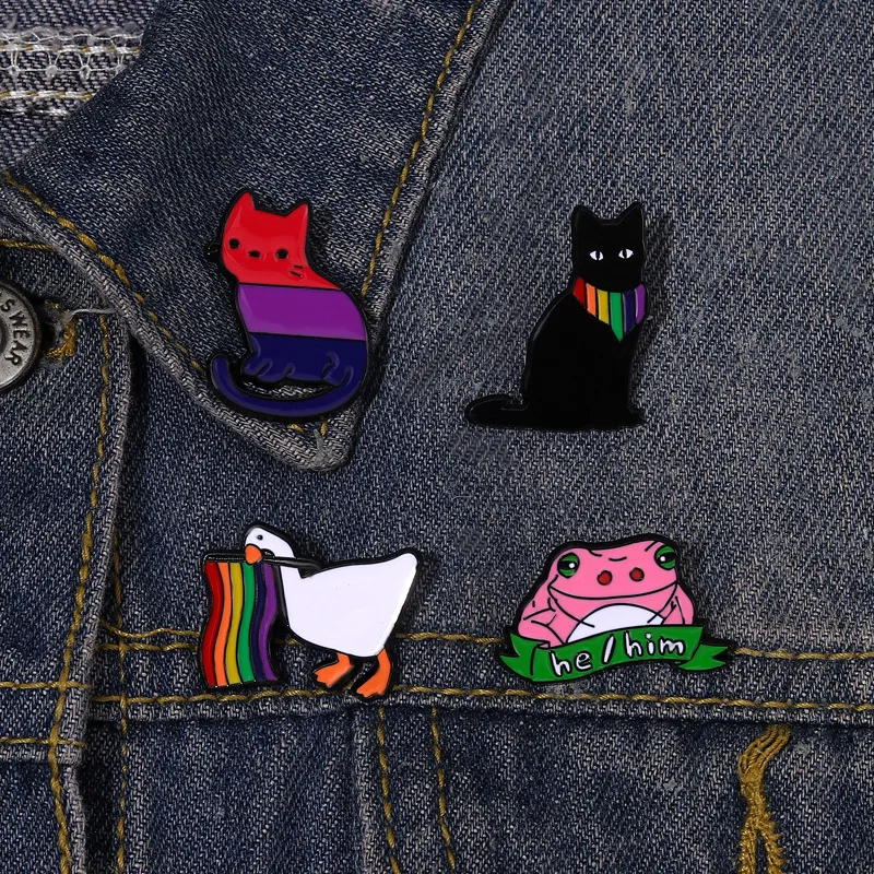 

Pride Flag Enamel Pins Custom Love Is Love He Him Brooches LGBT Lapel Badges Cats Frog Goose Jewelry Gift Drop-shipping