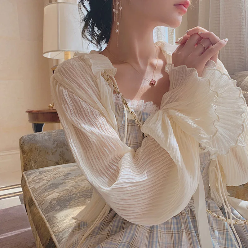 

Fairy Summer Sunscreen Shirts 2022 New Summer Fashion Flare Sleeves Chiffon Tops Thin Sweet Short Pleated Blouses Tops Mujer