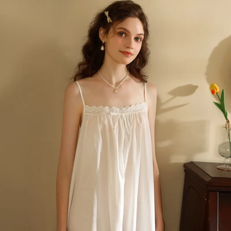 Фото Французская летняя женская ночная сорочка на бретельках, тонкая, в стиле принцессы, короткая пижама, размер XL, однотонная, для сна и отдыха №1