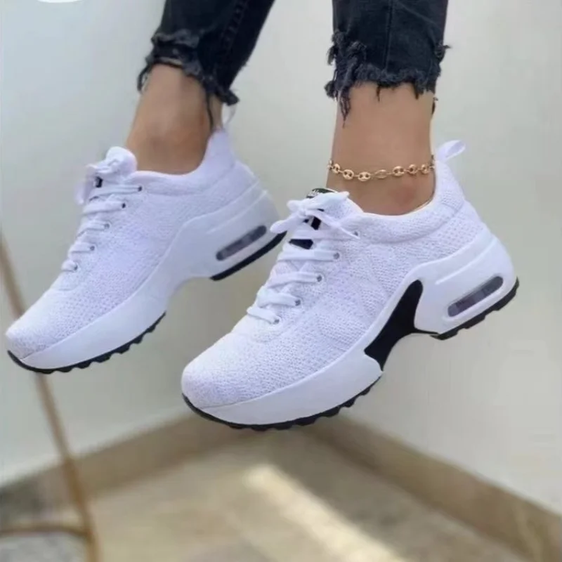 

2023 Spring Women Fashion Canvas Vulcanized Shoes Designer Mesh Breathable Hollow Lace Up Outdoor Sneakers Ladies Sports Shoes