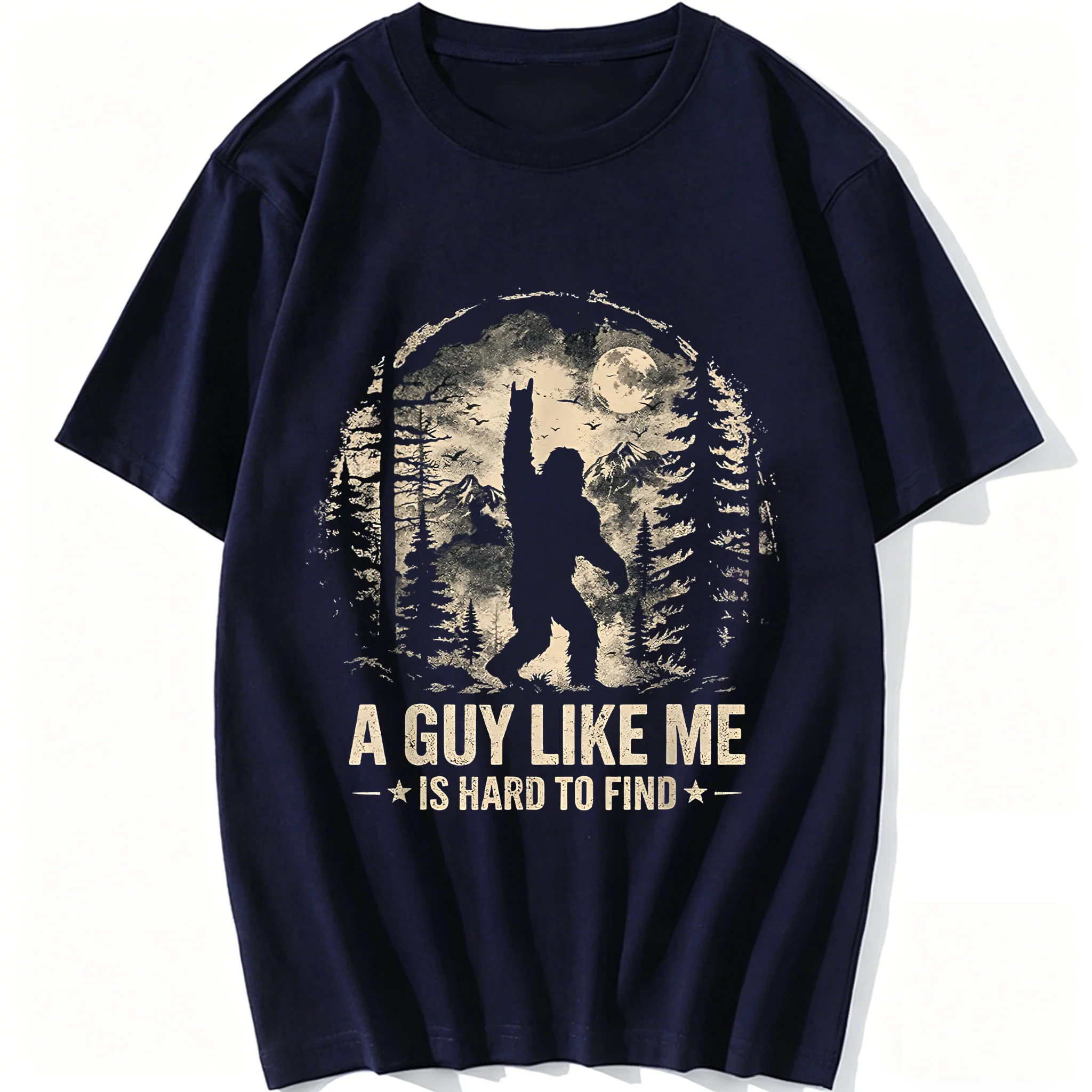 Фото Забавная мужская футболка из чистого хлопка с принтом Big Foot Rock A Guy Like Me is Hard to Find Sasquatch, необычная повседневная модель. №5