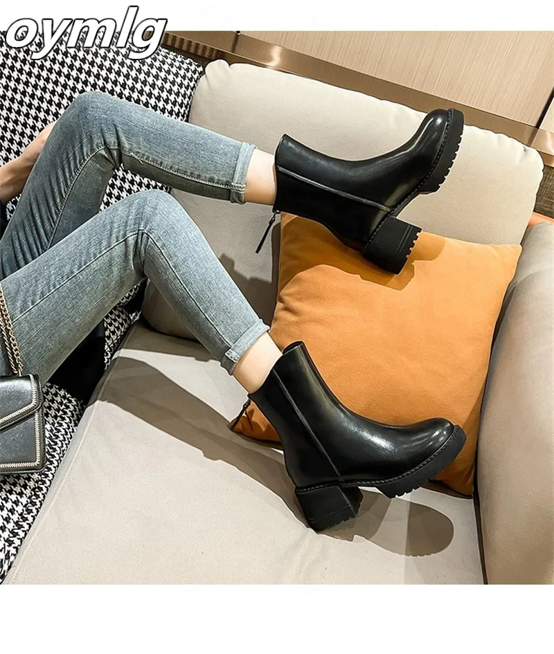 Autumn and winter new back zipper short boots women's fashion all-match thick-soled mid-boots temperament increase fashion boots