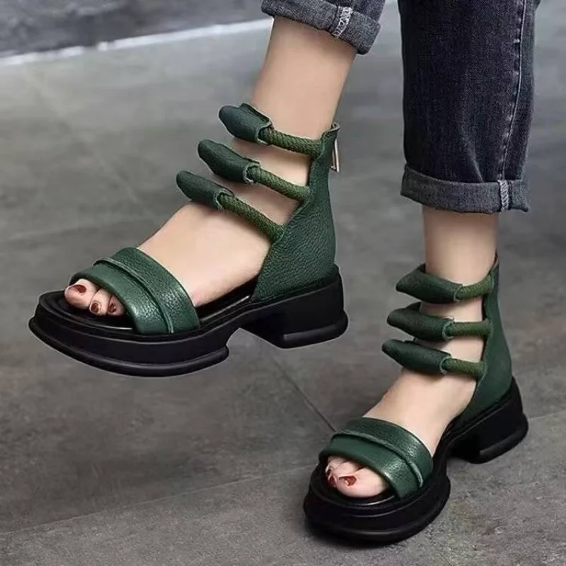 

2023 Hot Sale Women's Sandals Summer Roman Open Toe Sandals Casual Zipper Square Heels British Style Lady Platform Shoes Zapatos