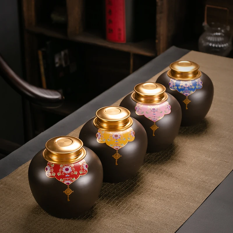 

Purple Yixing Sand Caddy Chinese Large and Small Household Pu'er Sealed Storage Dehua Ceramic Tea Jar