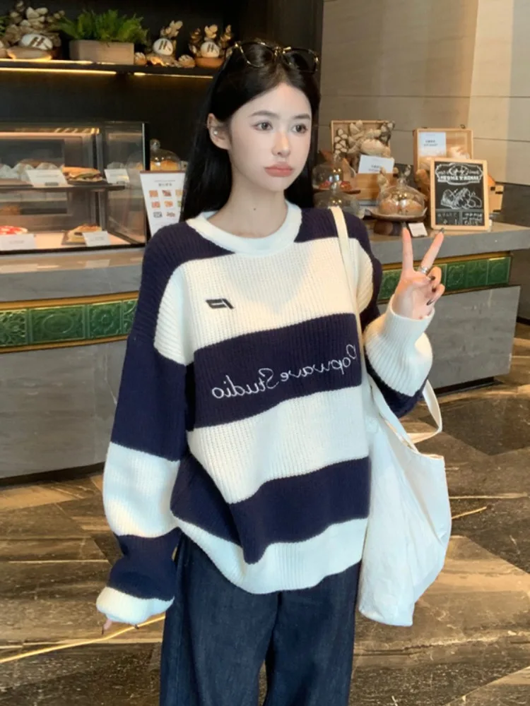 Американский винтажный полосатый свитер контрастного цвета с вышивкой буквами