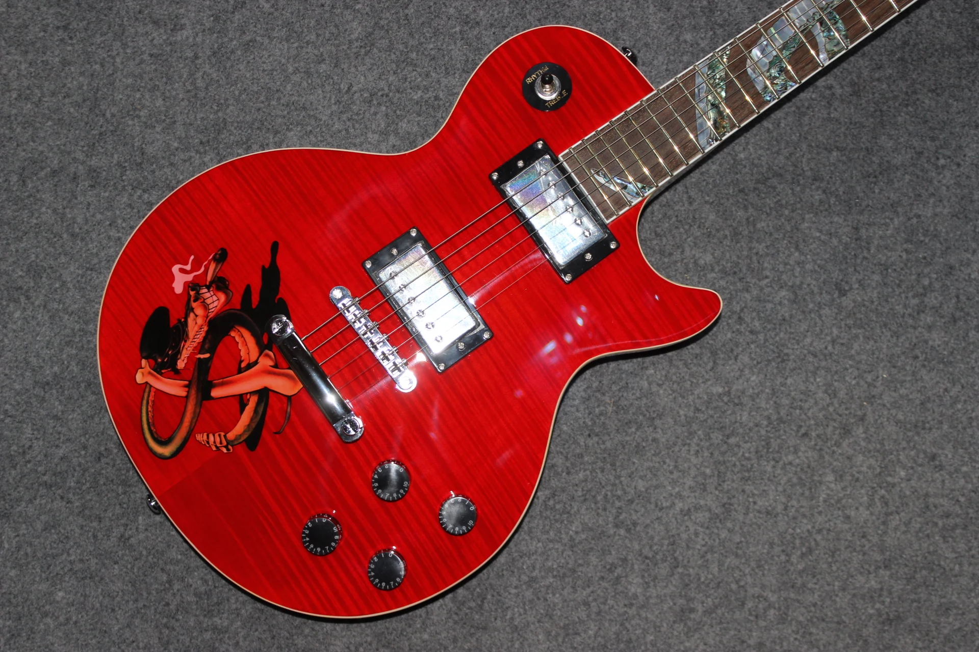 

Oem 6-струнная электрическая гитара, инкрустация змеиной кожи, Бесплатная доставка